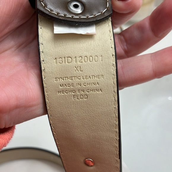 Belt - Picture 2 of 3